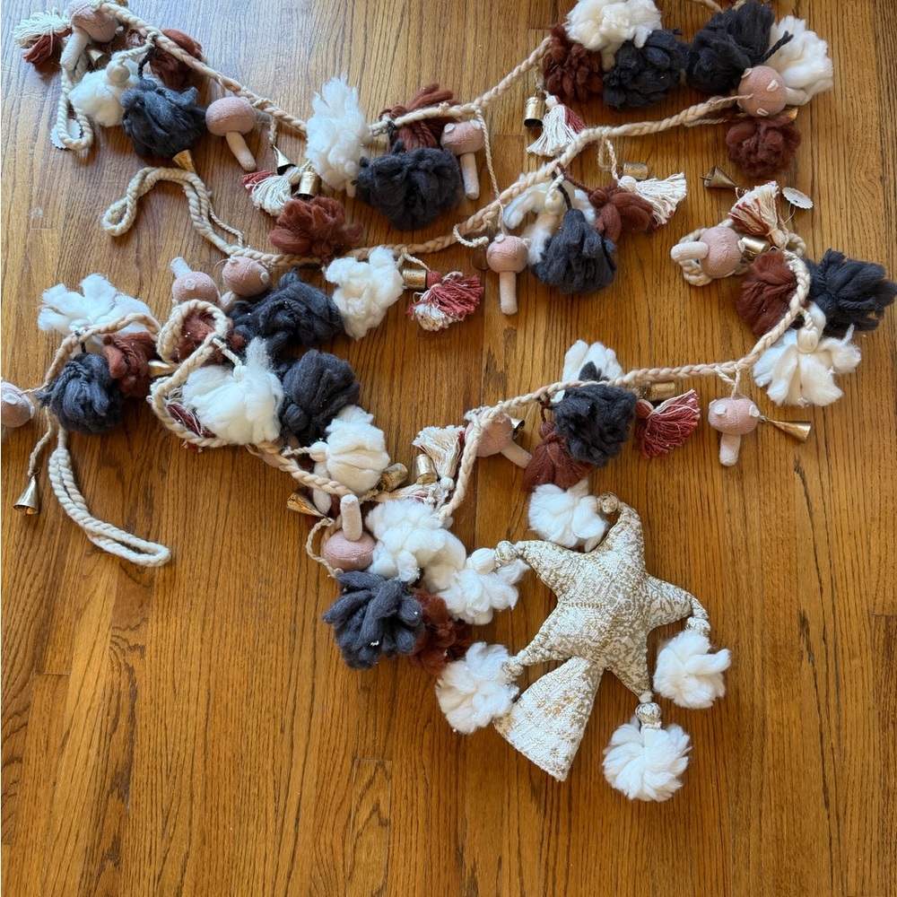 Anthropologie Charming Multicolor Pom Pom Garland with Bells and tree topper